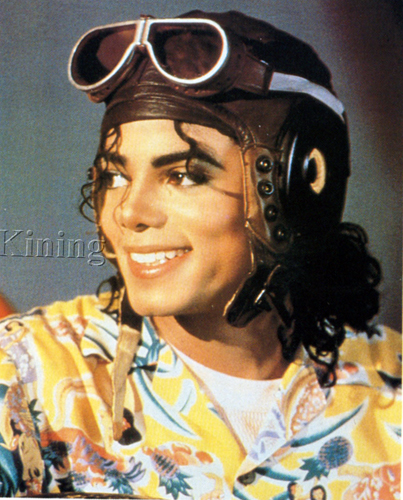 Leave me alone-MJ.jpg
