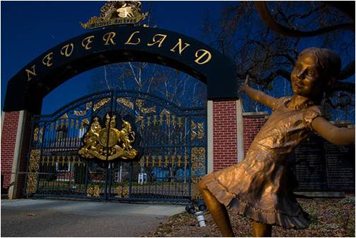 neverland gate.jpg