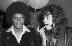 MJ-Steven-Tyler-michael-jackson-18721891-287-183.jpg