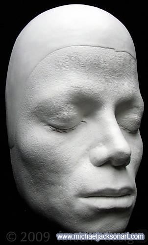 MJ_white_Face_life_cast_sculptur.jpg