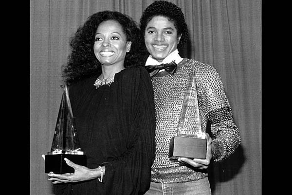 1981.01.30.AMA.Awards.jpg