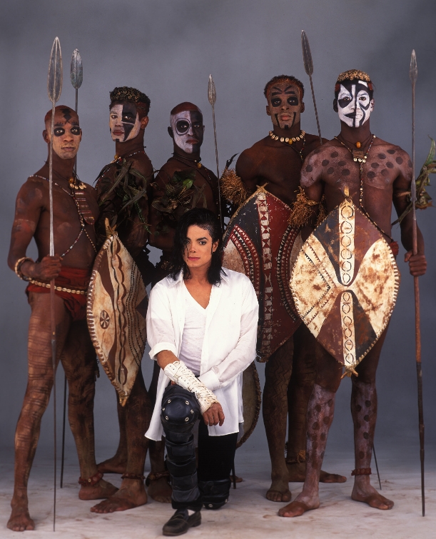 -MJ-michael-jackson-24241081-611-755.jpg