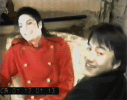 cute-michael-jackson-25964568-250-197.gif