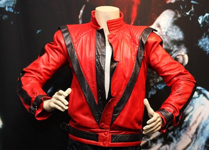 redleather_2063128a.jpg