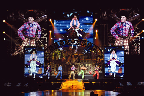 Michael Jackson THE IMMORTAL 3.jpg