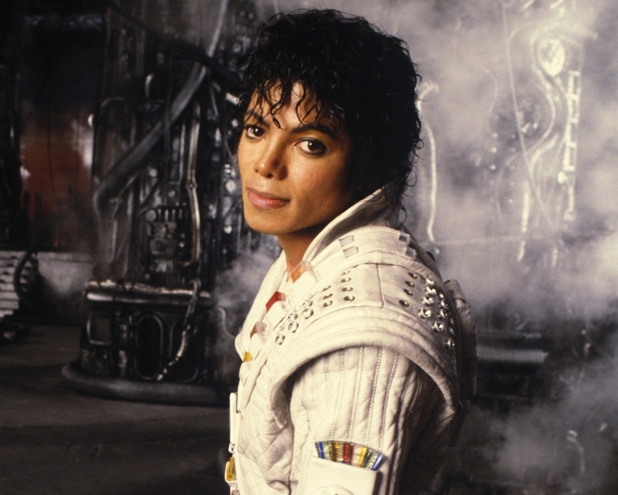 Captain-Eo-captain-eo-17645192-868-696.jpg