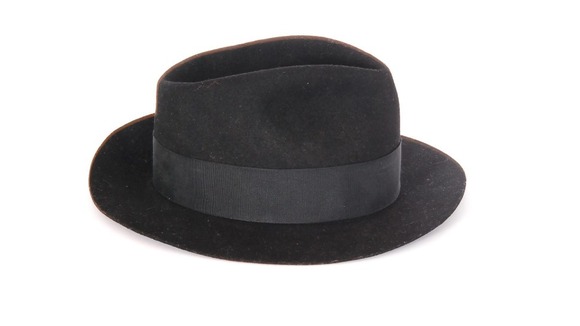 Michael-Jackson-hat-auction-1.jpeg