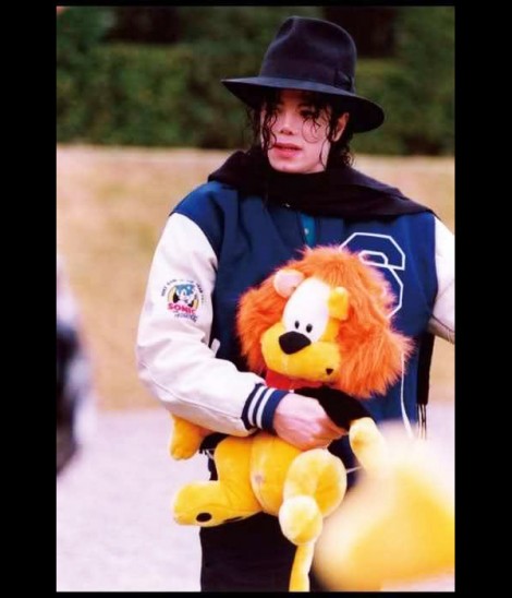 Michael-Jackson-SEGA-Sonic-The-Hedgehog-1-Promotional-Vintage-College-Varsity-Le.jpg