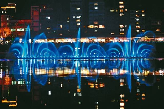 image002.jpg