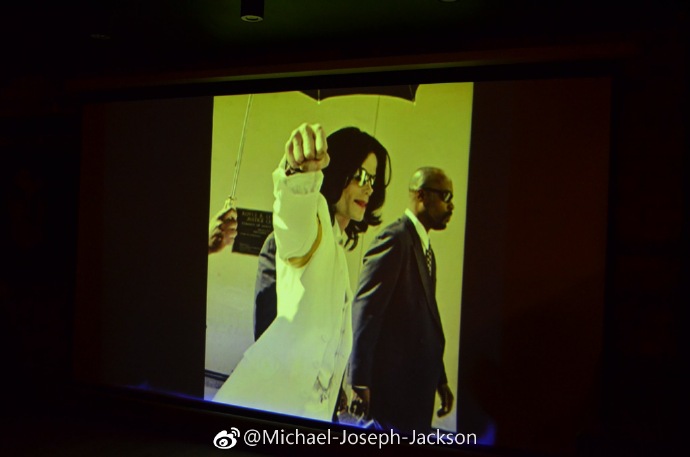 721b48a5gy1g1v4pgw2joj21kw11otdn.jpg