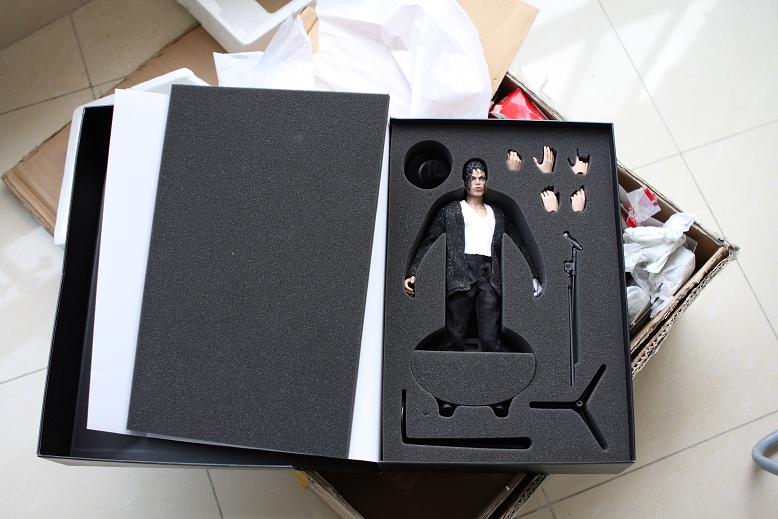 开箱图没多大意思,直接显露真身