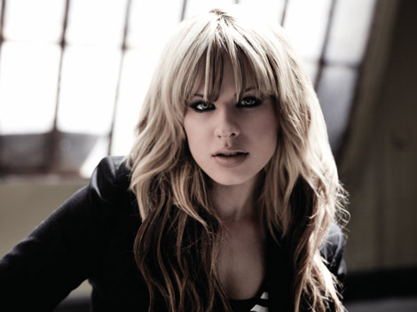 Orianthi-u04.jpg