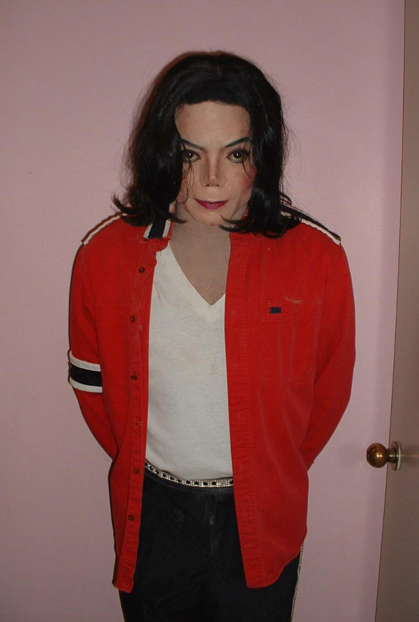 michaeljackson3.jpg