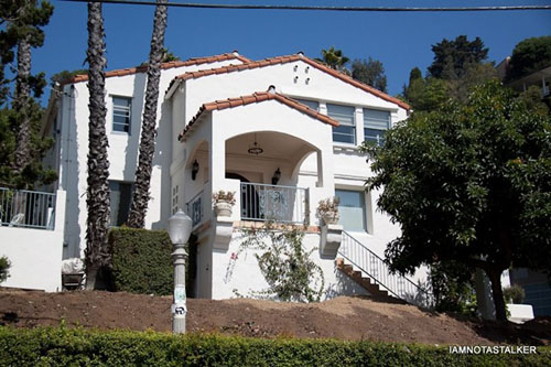 MichaelJacksonsFirstLosAngelesHome5.jpg