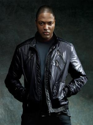 Taio-Cruz-taio-cruz-2248609-300-400.jpg