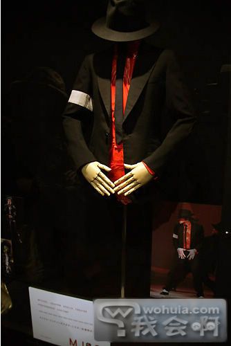 d05fe8c78557c0e06f9f36e57384841a.jpg